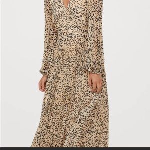 Pleated leopard dress